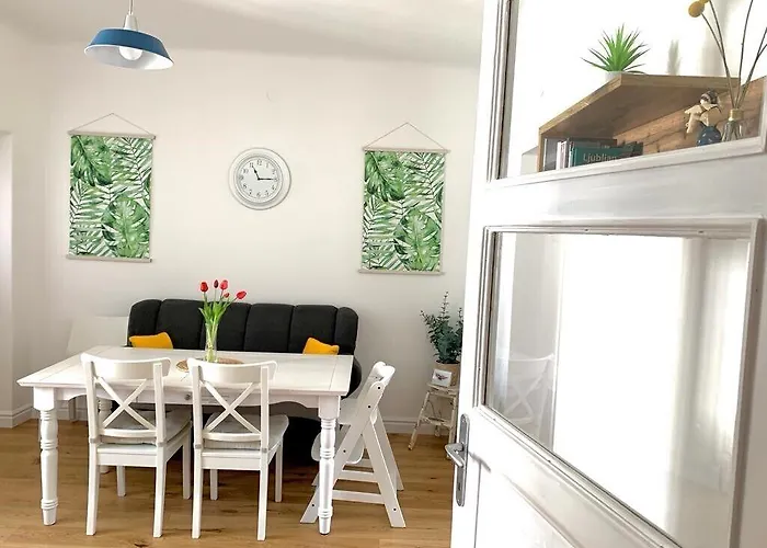 Historic Mexico Building * לובליאנה