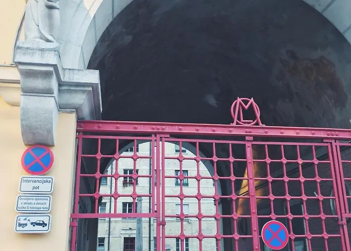 Historic Mexico Building דירה